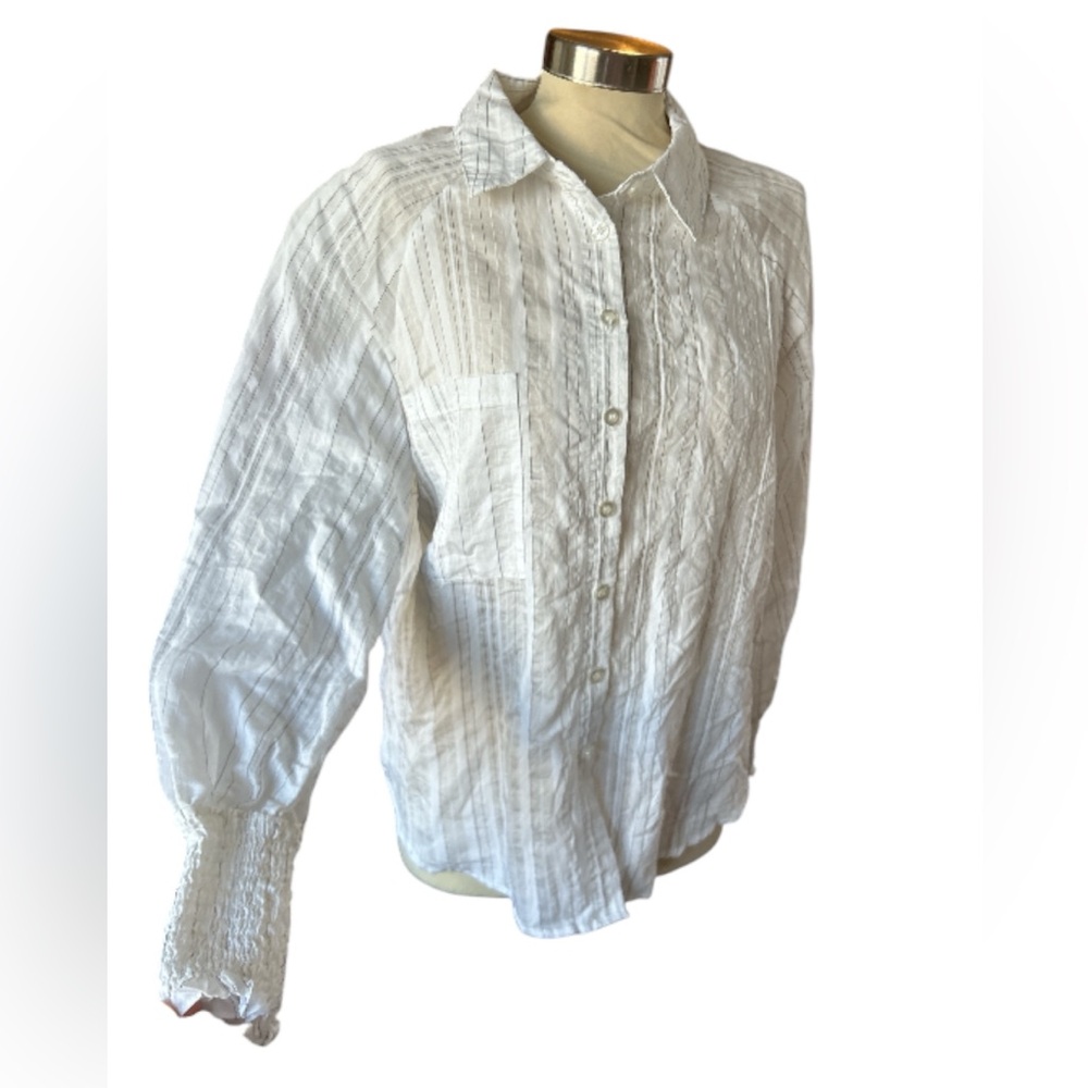 Blu Pepper Textured White Button-Down Shirt